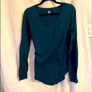 American Eagle Long Sleeve Shirt